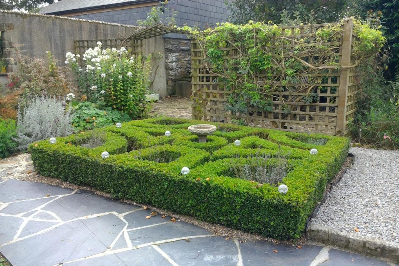 Owletts Barn B&B Bodmin Exterior photo